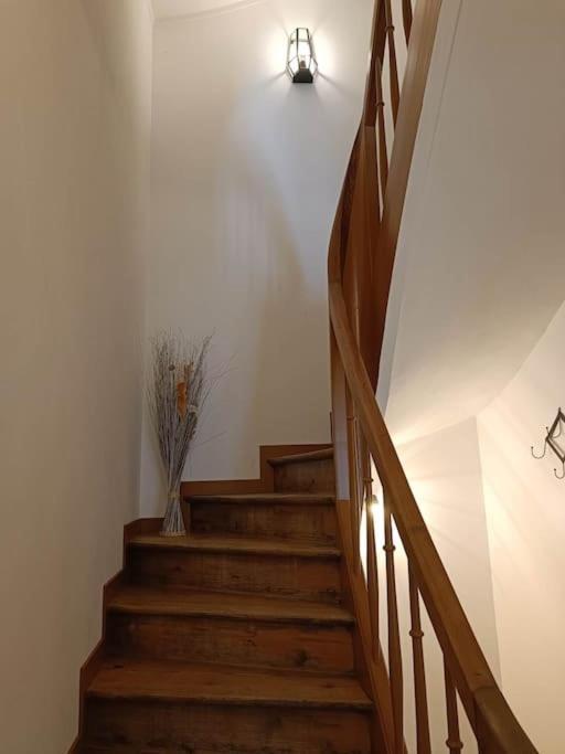 Maison Au Coeur Du Village Avec Parking Apartment *